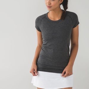 lulu lemon short sleeve shirt